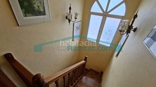 Foto 3de0f658-5329-4171-afa9-f088e71e386a. Casa adossada amb aparcament piscina a Sierra Helada Benidorm