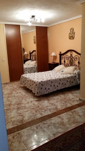 Foto 5556037d-84d7-44fb-a995-28661b0c722b. Casa adossada amb aparcament piscina a Sierra Helada Benidorm