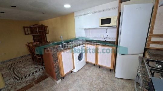 Foto edf46341-25e6-4a26-bc64-dae577314787. Casa adossada amb aparcament piscina a Sierra Helada Benidorm