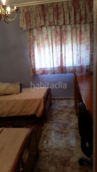 Foto fb1d6f5b-de45-444c-b76f-632bffb0145f. Casa adossada amb aparcament piscina a Sierra Helada Benidorm