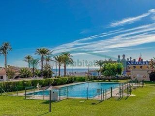 Apartment in Punta Prima. Primera línea de playa en punta prima torrevieja  apartamento re