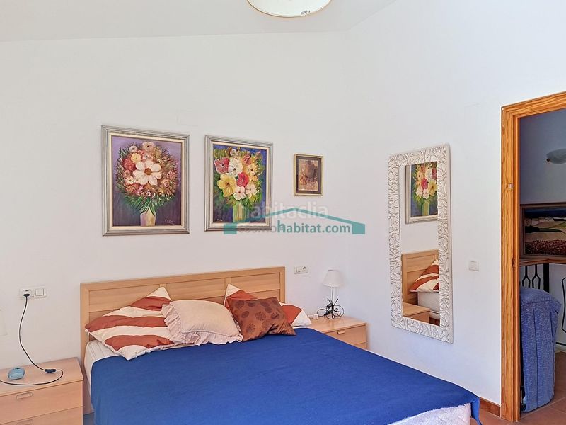 Foto d4b65f7d-a80a-4c10-bd0c-6dc777697696. Casa adossada amb aparcament piscina a Poblets (els)