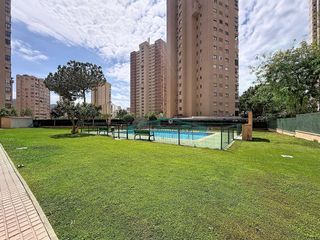 Appartement in Levante Alto. Piso con vistas despejadas y gran luz natural en zona levante, b