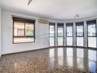 Rent Flat in Pueblo. Acogedor piso en alquiler en el centro de la eliana