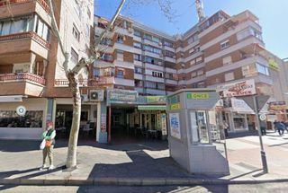 Local Comercial a Centro Urbano. Se vende local tipo trastero en benidorm  mercado el cruce