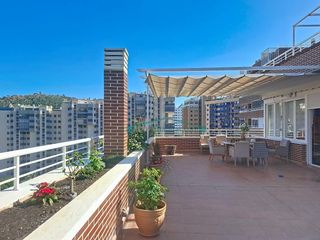 Àtic a Bulevar-Puerta Mítica. Ático exclusivo en cala finestrat con gran terraza y espacios am