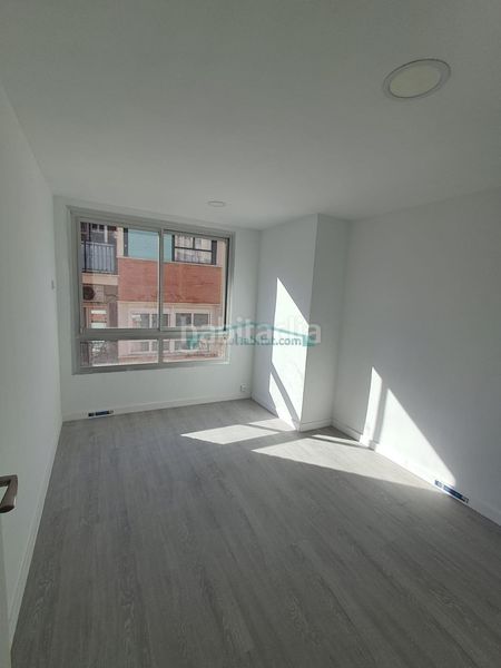 Foto d0a79c19-3499-4ff6-bb86-bb6f6ca313e5. Flat in Eixample Alcoi