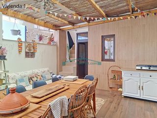 Chalet in Centro Urbano. Ideal inversores. rentabilidad inmediata en villajoyosa