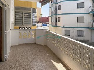 Apartament a Tavernes de la Valldigna. Vivienda con apartamento independiente en tavernes de la valldig