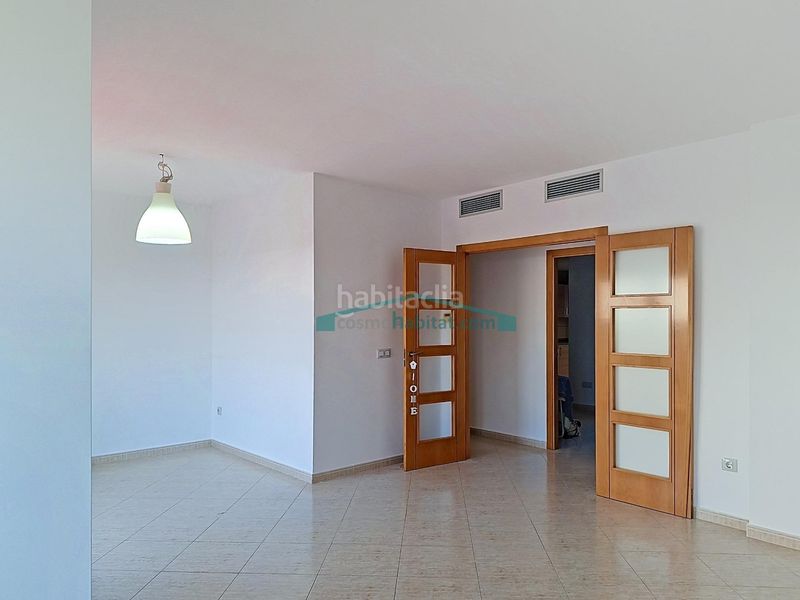 Foto f2c18804-82e0-4e66-bafa-61ee99b9d9d9. Pis amb aparcament a Benissa pueblo Benissa