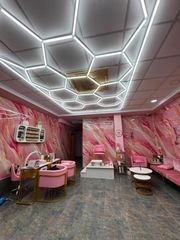 Traspàs Local Comercial a Zona Avenida al Vedat. Se traspasa centro de estética y complementos en pleno centro de