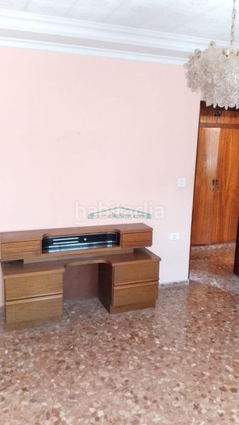 Foto 391549f4-0b93-4b3b-bf9e-f7e824b2bbe6. Pis a Benifaió