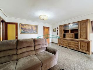 Flat in Els Orriols. Piso en venta en zona primado reig valencia