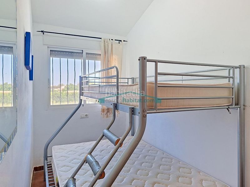 Foto a03091db-4824-4cba-ac5b-8d71009134b3. Casa adossada amb aparcament piscina a Poblets (els)