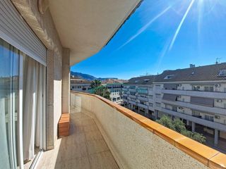 Flat in Altea Ciudad. Se vende amplio piso en altea  a 450 m de la playa