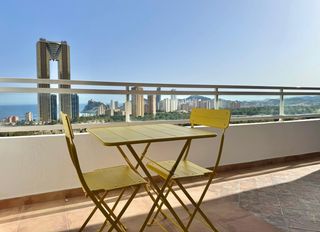 Flat in Via Parque. Oportunidad única piso moderno con terraza y vistas espectacular
