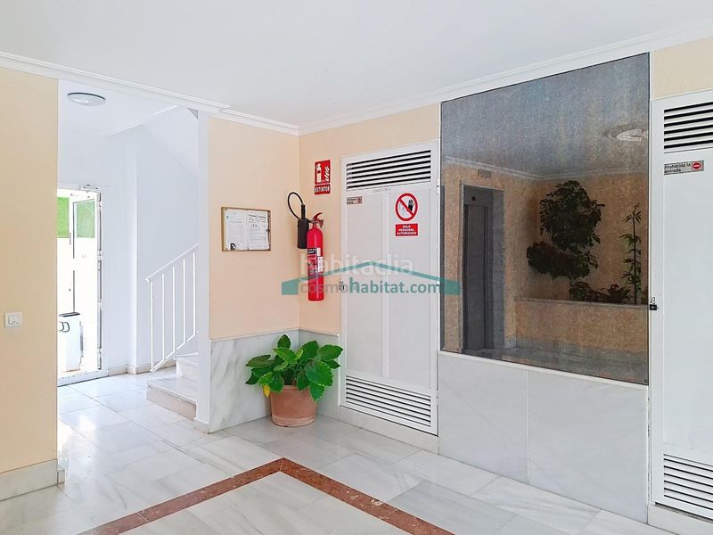 Foto 0195b73d-7511-4b14-86dd-ed94a4c99312. Pis amb piscina a Alitana-Casablanca Vila Joiosa (la)