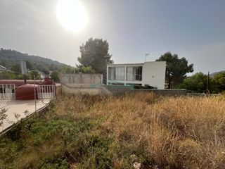 Terreny residencial a Calle de Uno 16