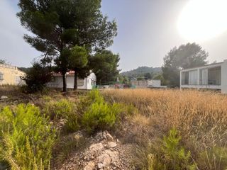 Terreny residencial a Calle de uno 16. Parcela urbana de 454 m2 en urbanización montes de palancia  alg