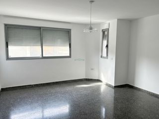 Etagenwohnung in Casco Antiguo. Vive en pleno centro de llíria y crea un hogar completamente a t