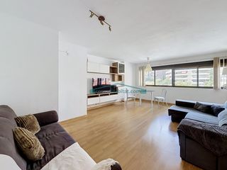 Pis a La Petxina. Espectacular vivienda reformada de 149 m2 con ascensor y terraza
