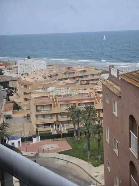 Foto 6a0b4d91-4126-4a65-9fc1-73db76f679b6. Dúplex amb aparcament piscina a El Faro Cullera