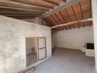Masia a Muro de Alcoy. Casa de pueblo con 280 m2 y múltiples posibilidades de reforma