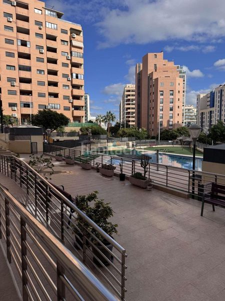 Foto 3c03ac4e-ca0c-4947-a805-32bde82c4962. Pis amb calefacció aparcament piscina a Bulevar-Puerta Mítica Vila Joiosa (la)
