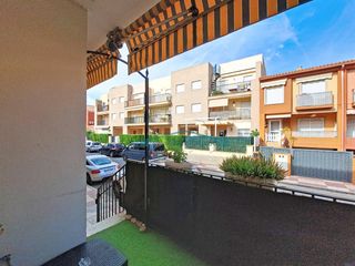 Reihenhaus in Playas de Puçol. Adosado a 100 metros de la playa de puçol con licencia turística