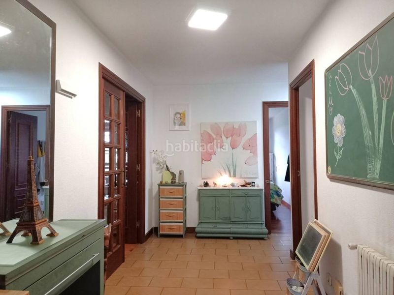 Foto 0e3b98f0-a58a-48da-a04d-64b04e8cad97. Casa amb piscina a Dorneda Oleiros