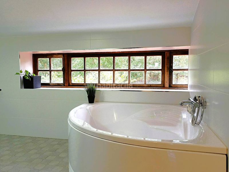 Foto 57abbc52-fb77-4d6f-b65d-fed959e5fa92. Casa amb piscina a Dorneda Oleiros