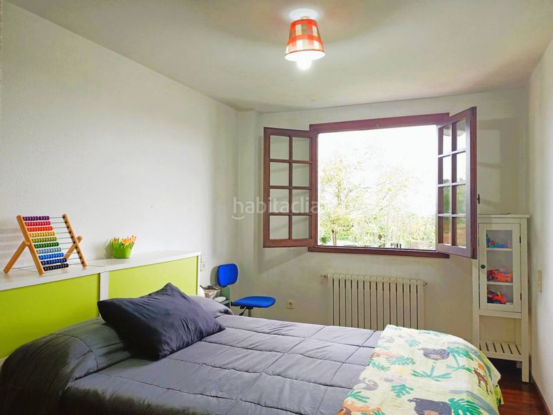 Foto 7827cc5a-3f8a-4b7d-a494-5e33d67f952c. Casa amb piscina a Dorneda Oleiros