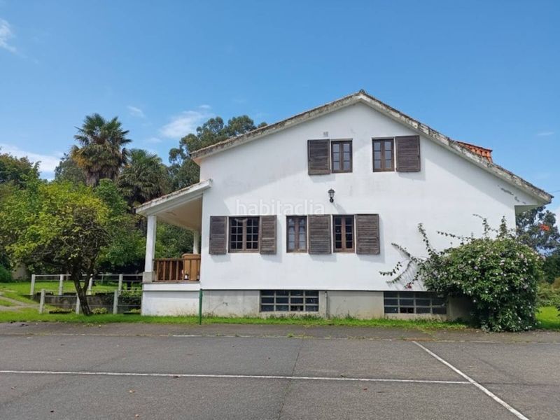 Foto bc164485-dda9-417d-93d9-50eae14be9ae. Casa amb piscina a Dorneda Oleiros