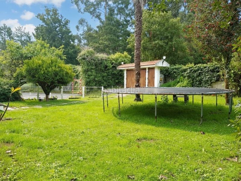 Foto f32ed9d6-6ac9-4063-b8c1-40b6ee18fadf. Casa amb piscina a Dorneda Oleiros