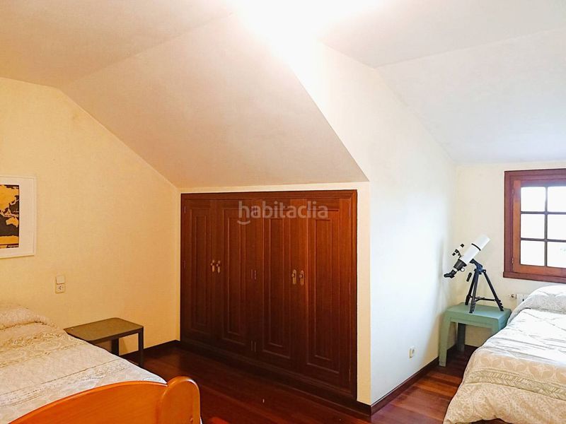 Foto febe34bd-f3ef-4465-9b69-6089c3a006b9. Casa amb piscina a Dorneda Oleiros