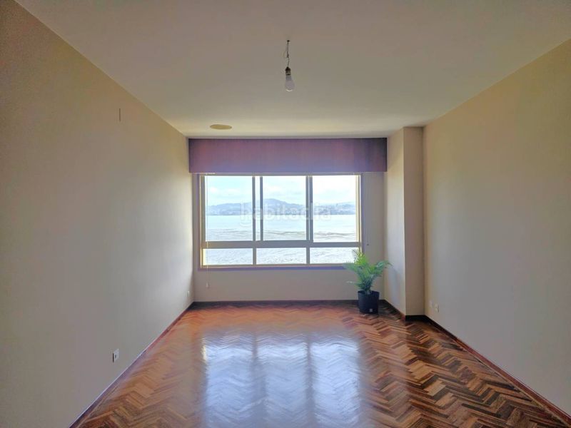 Foto e6b3cf65-b3e1-4f9f-9d7d-5c26e846f1e4. Pis a Sada