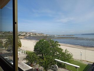 Pis  Calle de la playa. Piso con vistas al mar en sada