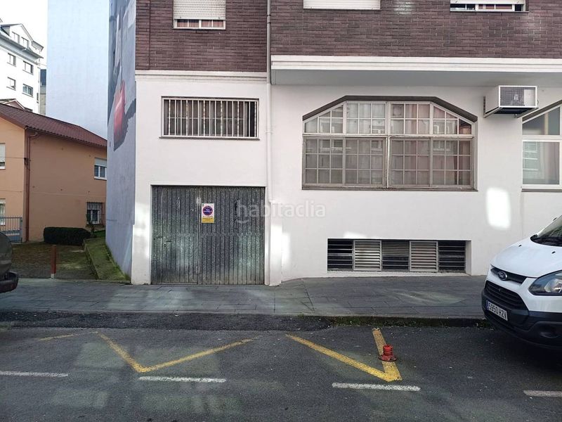 Foto 51f304b7-b642-4c40-ba64-a22def1a9ddd. Aparcament cotxe a Cambre