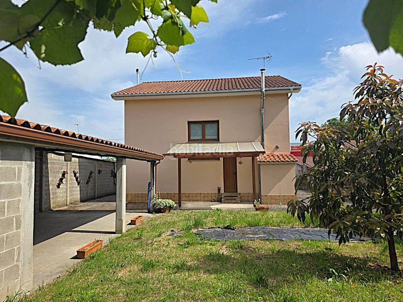 Foto b29e357d-5dbf-4784-8fc6-a9c250f32512. Casa amb calefacció a Sada
