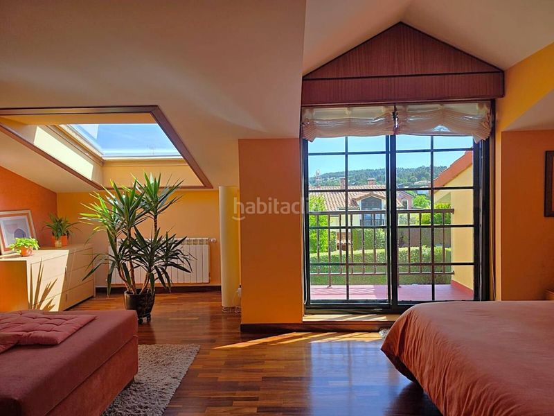 Foto b677a376-b8ed-47c9-b04e-2b15fd4c12cd. Casa aparellada amb calefacció aparcament a Sada