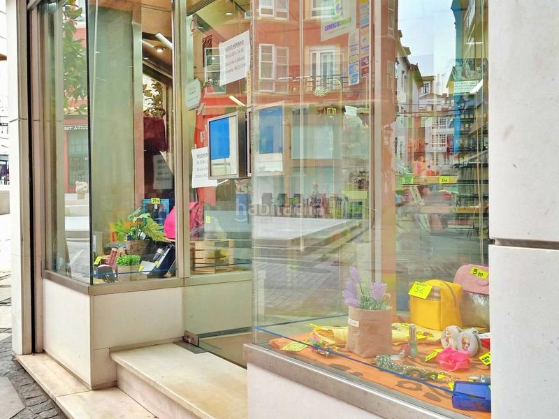 Foto fdcd5ff4-ae08-41f3-aef0-b8ca381c67ec. Locale commerciale in Ciudad Vieja Coruña (A)