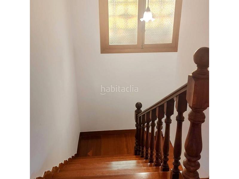 Foto be68eaf2-eee9-457c-a31b-e11e068c578e. Xalet amb calefacció aparcament a Dorneda Oleiros