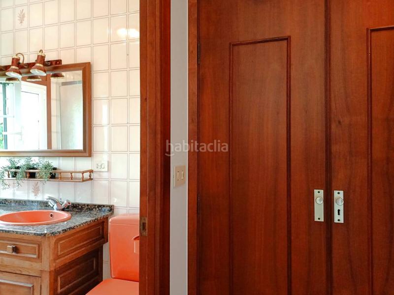 Foto f7d3a2fd-657e-4af6-8c2f-58f778117a92. Xalet amb calefacció aparcament a Dorneda Oleiros