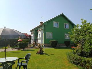 Maison  Abrigosa. Casa en venta en cambre