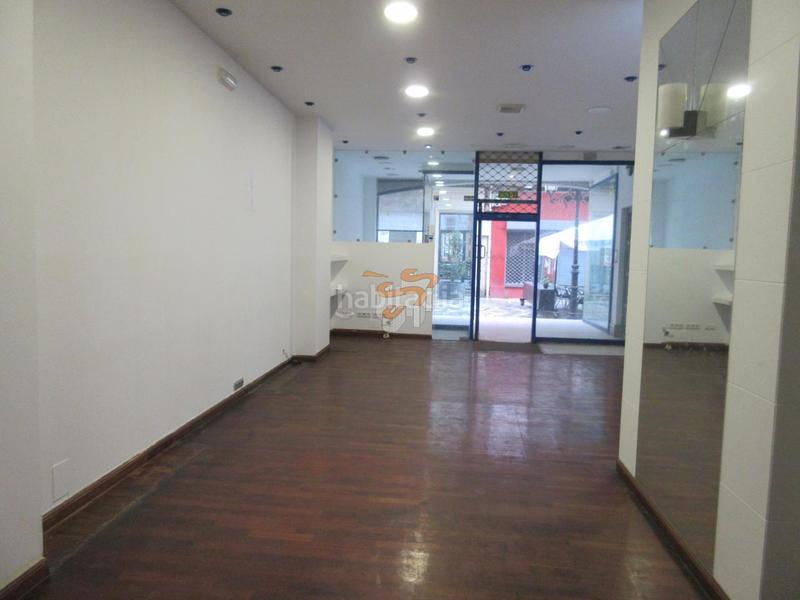 Foto 60cdd2ed-a807-4153-8956-023112270eee. Location local commercial dans Centro Ferrol