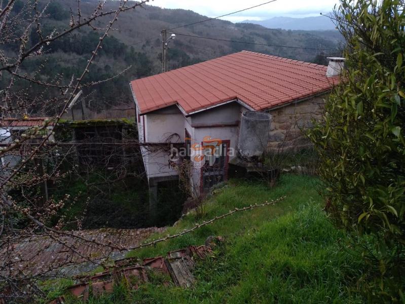 Foto b39fa83f-f1ba-4f85-b3eb-f0e68869b5f3. Casa a Lobios