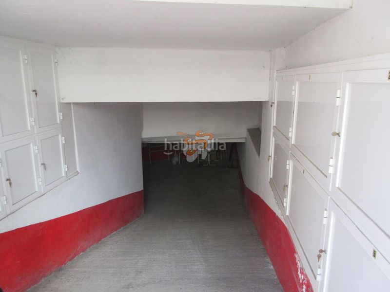 Foto 986ec7bc-6b92-4409-a4eb-ce3b208cdbc2. Local comercial a Canido Ferrol