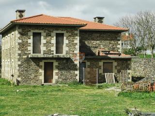Masia a Valdoviño