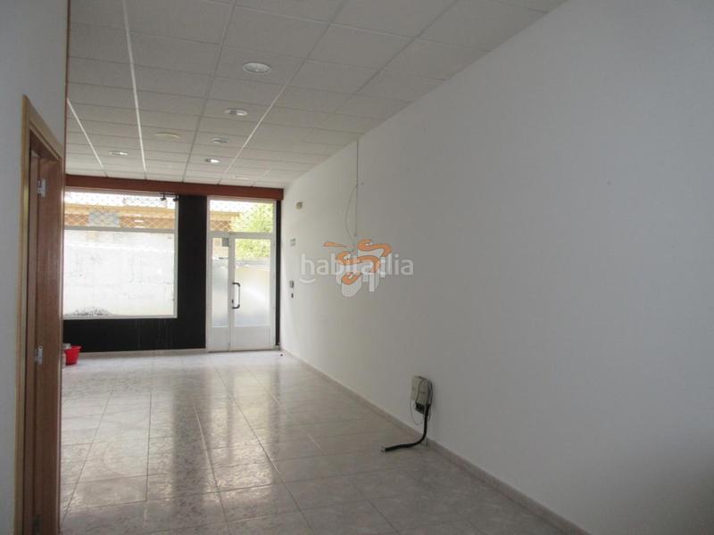 Foto e462a0d3-5a3b-49eb-8f33-317e4ce959f4. Location local commercial dans San Juan Ferrol