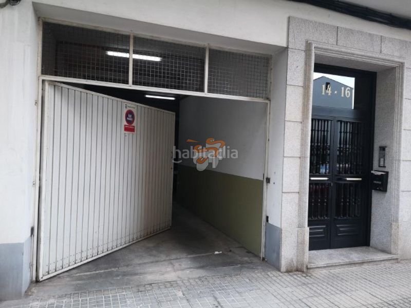 Foto e055f1b0-b6fa-4034-bbb7-999ae5d15f16. Parking coche en Fajardo Ferrol